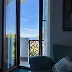 Con Vista Villa *