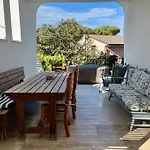 Con Vista Villa *
