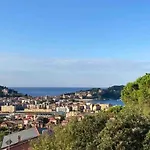 Con Vista *