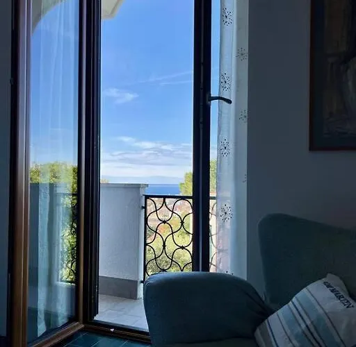 Con Vista Villa *